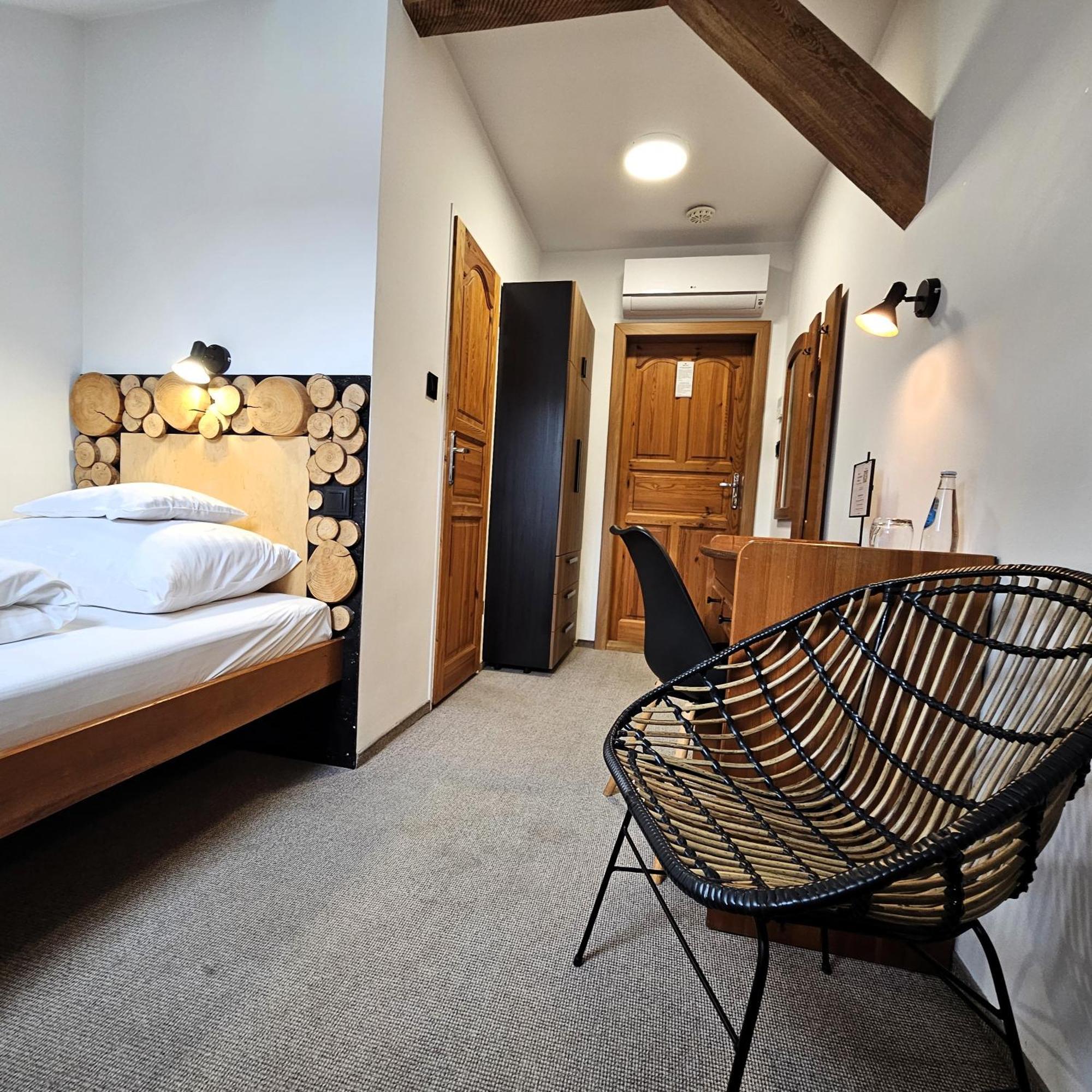 Hotel Protea Boleslawiec Boleslawiec  Eksteriør billede